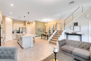 1975 WHITE FEATHER LOOP, OAKLAND, FL 34787 Sold 11/30/23