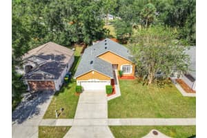 321 HERITAGE ESTATES LANE, DELAND, FL 32720 Sold 12/12/23