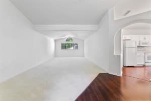 522 VIA VERONA DRIVE, ALTAMONTE SPRINGS, FL 32714 Sold 03/15/24