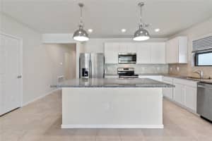 354 CITRUS ISLE LOOP, DAVENPORT, FL 33837 Sold 12/14/23