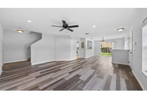 625 SANDSTONE STREET, LAKELAND, FL 33809 Sold 02/28/24