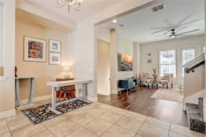 576 SCOTIA PLACE, ORLANDO, FL 32806 Sold 01/08/24