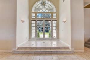 127 STONE HILL DRIVE, MAITLAND, FL 32751 Sold 11/24/23