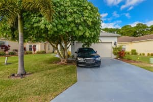 595 INDIAN KEY DRIVE, PORT SAINT LUCIE, FL 34986 Sold 12/22/23