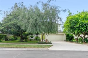 785 LAKE DOE BOULEVARD, APOPKA, FL 32703 Sold 12/01/23