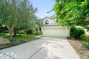 785 LAKE DOE BOULEVARD, APOPKA, FL 32703 Sold 12/01/23