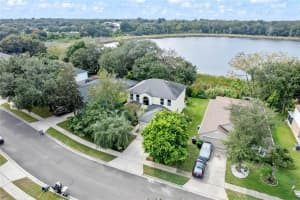 785 LAKE DOE BOULEVARD, APOPKA, FL 32703 Sold 12/01/23