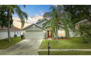 647 DARKWOOD AVENUE, OCOEE, FL 34761 Sold 12/29/23