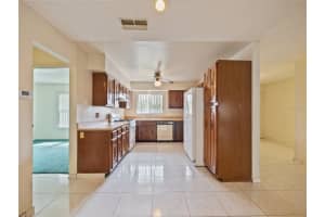 10003 GREENDALE LANE, ORLANDO, FL 32821 Sold 12/07/23
