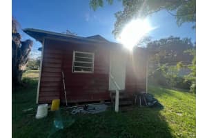 512 BENNETT STREET, AUBURNDALE, FL 33823 Sold 12/09/23