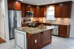 2601 WASHINGTON ROAD, MOUNT DORA, FL 32757 Sold 01/04/24