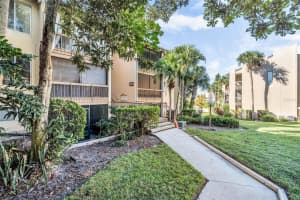574 ORANGE DR #80, ALTAMONTE SPRINGS, FL 32701 Sold 12/21/23