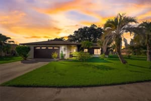 10104 GIFFORD BOULEVARD, ORLANDO, FL 32821 Sold 02/26/24