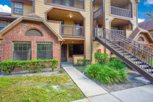 415 LAKEPOINTE DRIVE, ALTAMONTE SPRINGS, FL 32701 Sold 03/05/24