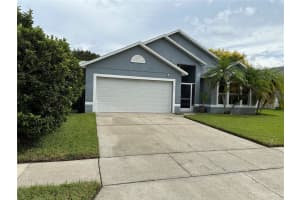 4335 PEMBRIDGE AVENUE, ORLANDO, FL 32826 Sold 12/21/23