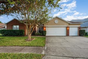 13592 OLD DOCK ROAD, ORLANDO, FL 32828 Sold 02/14/24