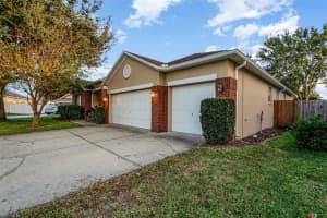 13592 OLD DOCK ROAD, ORLANDO, FL 32828 Sold 02/14/24