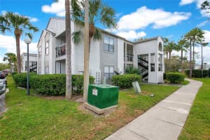 2101 CASCADES BOULEVARD, KISSIMMEE, FL 34741 Sold 12/30/23