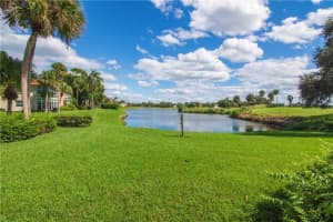 7 VISTA GARDENS #102, VERO BEACH, FL 32962 Sold 01/12/24