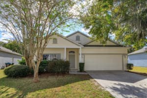 4817 WATERSIDE POINTE CIRCLE, ORLANDO, FL 32829 Sold 03/15/24