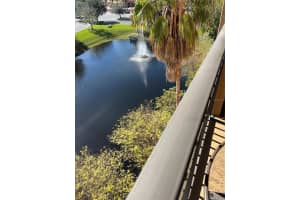 12556 FLORIDAYS RESORT DRIVE, ORLANDO, FL 32821 Sold 12/19/23