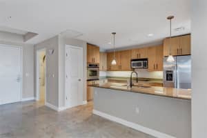 100 EOLA DRIVE, ORLANDO, FL 32801 Sold 01/05/24