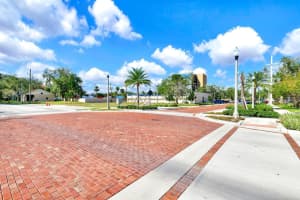 300 2ND STREET, SANFORD, FL 32771 - MLS#MFRO6157333