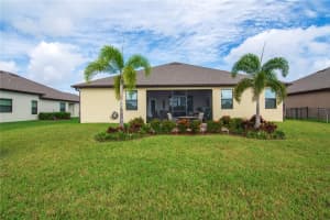 5526 1ST SQUARE, VERO BEACH, FL 32968 Sold 01/24/24
