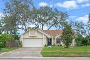 2427 DRESDEN TRAIL, APOPKA, FL 32712 Sold 12/29/23