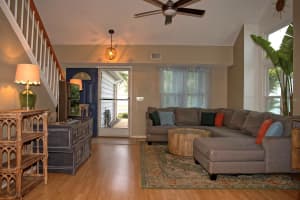 2807 WAYMEYER DRIVE, ORLANDO, FL 32812 Sold 01/03/24
