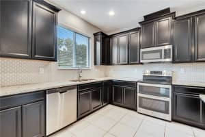 2909 ECON LANDING BOULEVARD, ORLANDO, FL 32825 Sold 12/21/23