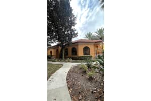 6157 METROWEST BOULEVARD, ORLANDO, FL 32835 Sold 05/17/24