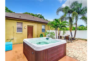 10033 SHORTWOOD LANE, ORLANDO, FL 32836 Sold 05/29/24