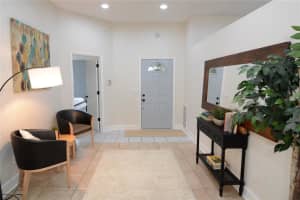 5572 ELIZABETH ROSE SQUARE, ORLANDO, FL 32810 Sold 12/20/23