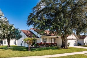 5625 DEEPDALE DRIVE, ORLANDO, FL 32821 Sold 12/29/23