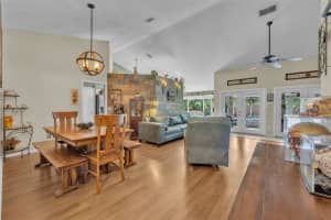 4532 WHEELHOUSE COURT, ORLANDO, FL 32812 Sold 12/29/23