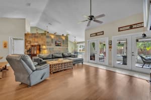 4532 WHEELHOUSE COURT, ORLANDO, FL 32812 Sold 12/29/23