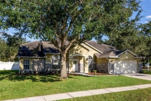 11621 BLACKMOOR DRIVE, ORLANDO, FL 32837 Sold 12/27/23