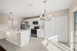 2032 PORTCASTLE CIRCLE, WINTER GARDEN, FL 34787 Sold 12/28/23
