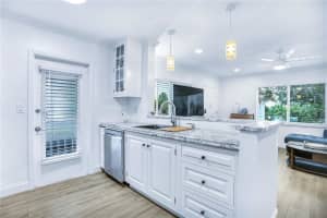 1140 ORLANDO AVENUE, MAITLAND, FL 32751 Sold 12/28/23