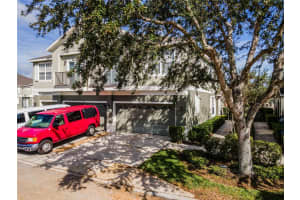 1986 ESTANCIA CIRCLE, KISSIMMEE, FL 34741 Sold 02/06/24