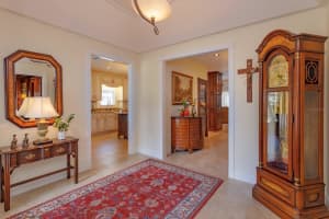 6073 LEXINGTON PARK, ORLANDO, FL 32819 Sold 01/04/24