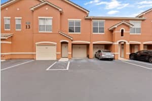 19901 VILLA TUSCANY DRIVE, ORLANDO, FL 32821 Sold 01/05/24
