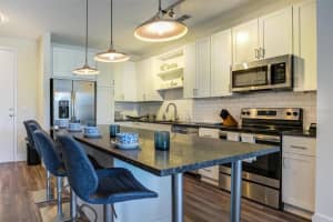 731 MAIN LANE, ORLANDO, FL 32801 - MLS#MFRO6160327