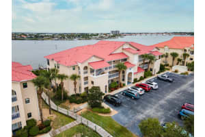 450 BOUCHELLE DRIVE, NEW SMYRNA BEACH, FL 32169 Sold 04/01/24