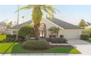 7902 CANYON LAKE CIRCLE, ORLANDO, FL 32835 Sold 12/27/23