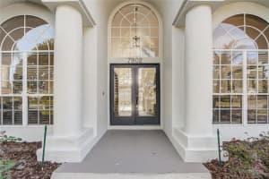 7902 CANYON LAKE CIRCLE, ORLANDO, FL 32835 Sold 12/27/23