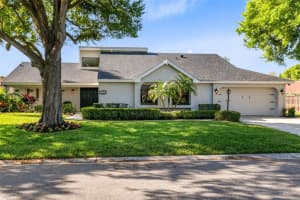 7446 PINEMOUNT DRIVE, ORLANDO, FL 32819 Sold 04/19/24