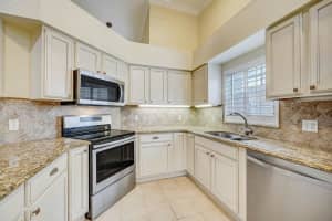6866 BENDELOW DRIVE, LAKELAND, FL 33810 Sold 12/26/23