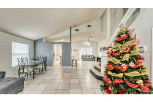 481 BOHANNON BOULEVARD, ORLANDO, FL 32824 Sold 02/29/24
